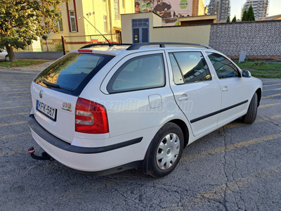 SKODA OCTAVIA 1.6 Ambiente