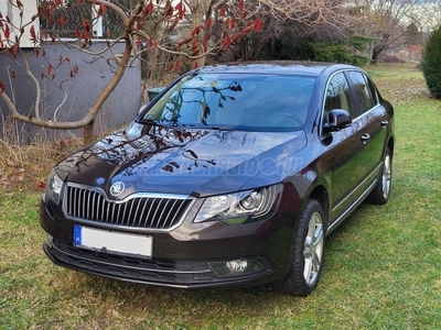 SKODA SUPERB 1.8 TSI Elegance 4x4