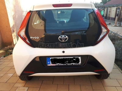 TOYOTA AYGO 1.0 x