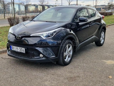 TOYOTA C-HR 1.2T Active (ülésfűtéssel)