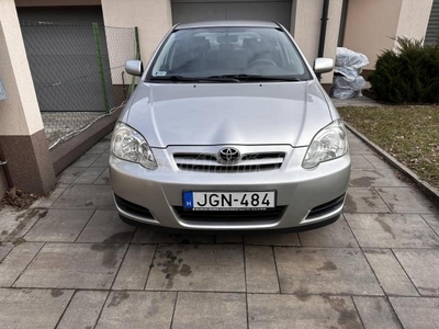 TOYOTA COROLLA 1.4 Sol Magyarországi - jó gumik - leinformálható - alacsony futásteljesítmény