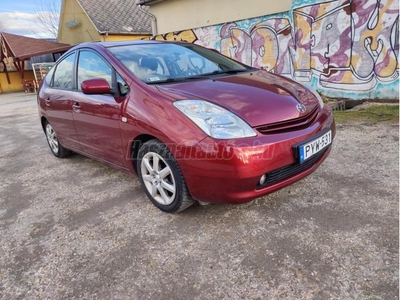 TOYOTA PRIUS 1.5 HSD (Automata)