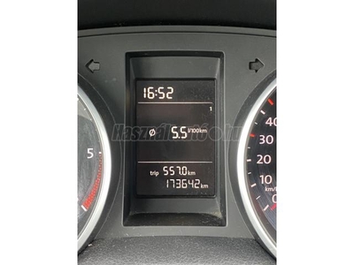 VOLKSWAGEN GOLF VI 1.6 TDi Trendline