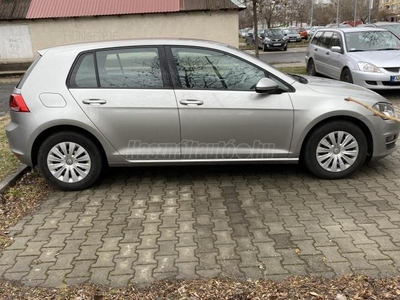 VOLKSWAGEN GOLF VII 1.2 TSI BMT Trendline DSG