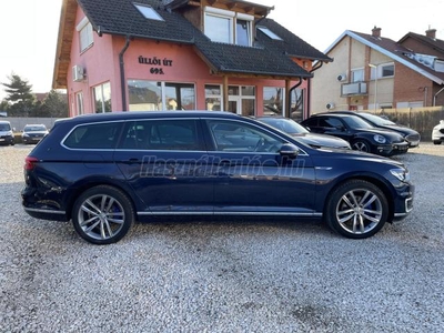 VOLKSWAGEN PASSAT VIII Variant 1.4 TSI GTE Plug-In-Hybrid DSG GYÁRI FÉNYEZÉS. VEZETETT SZERVIZKÖNYV. TELEFON TÜKRÖZÉS. TEMPOMAT. VONÓHOROG