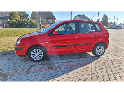 VOLKSWAGEN POLO 1.2 65 12V Trendline