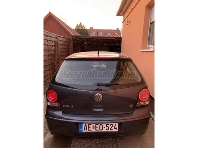 VOLKSWAGEN POLO IV 1.2 70 12V Trendline