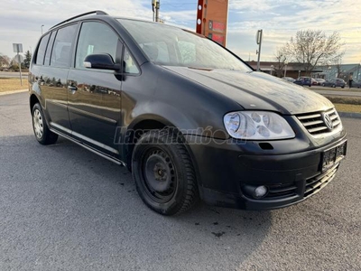 VOLKSWAGEN TOURAN 2.0 PD TDI Highline