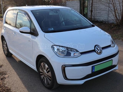 VOLKSWAGEN UP e-Up! CCS villámtöltés. 29500 km