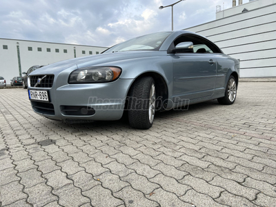 VOLVO C70 2.4 D [D5] Momentum (Automata)