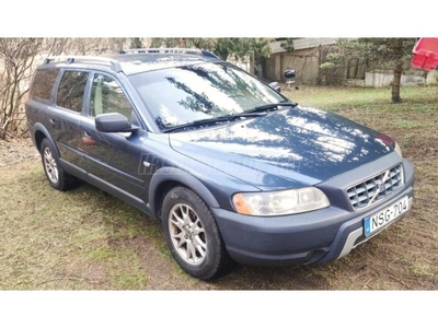 VOLVO XC70 2.4 D AWD Momentum (Automata)