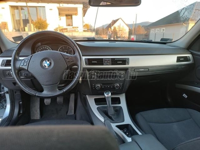 BMW 318i