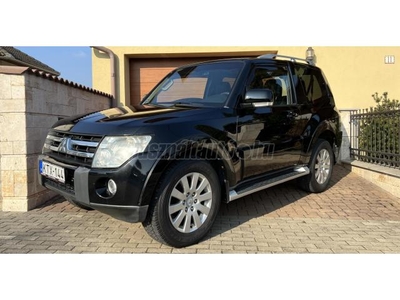 MITSUBISHI PAJERO 3.2 DI-DC Intense (Automata)