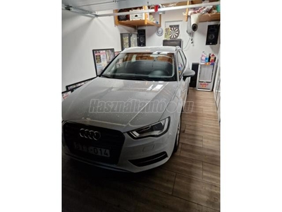 AUDI A3 Sportback 1.4 TFSI Attraction S-tronic Euro 6os motor