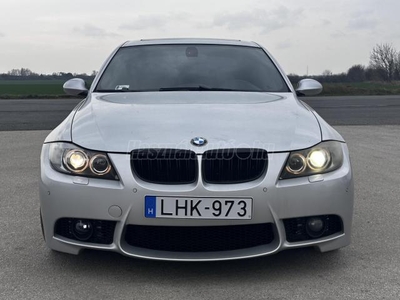 BMW 3-AS SOROZAT 330i M-PACKET-KEYLESS GO-NAPFÉNYTETŐ-INDIVIDUAL