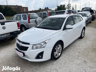 Chevrolet Cruze SW 1.7d Ltz Plus Rozsdamentes S...