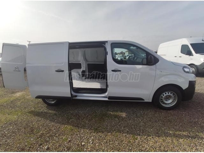 CITROEN JUMPY 2.0 BlueHDi L2 (3 személyes ) 145 LE . M (4.95 m)-es modell