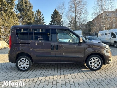 Fiat Doblo Dobló Panorama 1.6 16V Mjet Easy Mag...