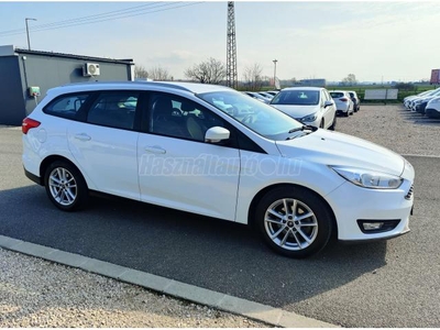 FORD FOCUS 1.5 TDCI SW 4személyes TGK(N1) Navi PDC Tempomat 5%THM 12hó garancia