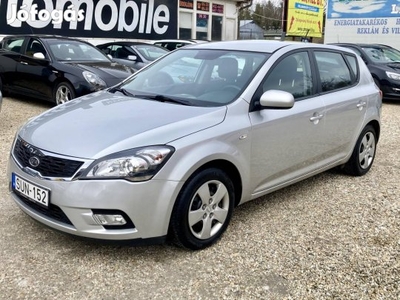 KIA CEE'D 1.4 LX