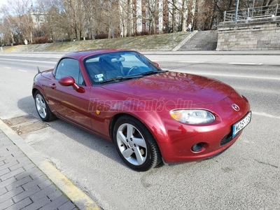 MAZDA MX-5 Coupe 1.8i 16V Revolution