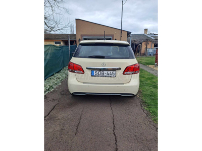 MERCEDES-BENZ B 180 CDI 7G-DCT