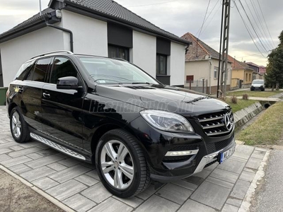 MERCEDES-BENZ ML 500 BlueEFFICIENCY (Automata) M-ORSZÁGI-LED-NAVI-DISTRONICK-DIGIT-KLIMA-F-1-VLTÓ-EL-ÜLÉSEK