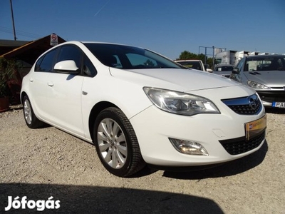 Opel Astra J 1.7 CDTI Essentia Hitel! Csere-Bes...