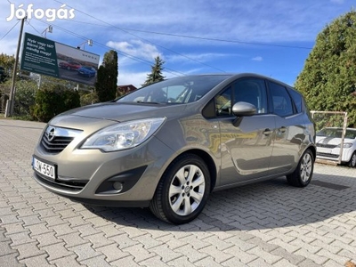 Opel Meriva B 1.4 T Cosmo / Tempomat / Multikor...