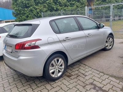 PEUGEOT 308 1.2 PureTech Active