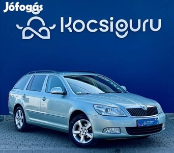 Skoda Octavia 1.6 CR TDI Ambition DSG / Végig v...