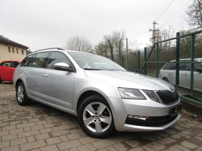 SKODA OCTAVIA Combi 1.6 CR TDI Ambition 90.000KM/KLÍMA/MEGKÍMÉLT/LEINFORMÁLHATÓ