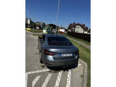 SKODA SUPERB 2.0 TDI SCR Ambition