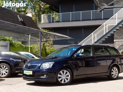 Toyota Avensis Wagon 2.0 D-4D Sol Plus Power Bl...