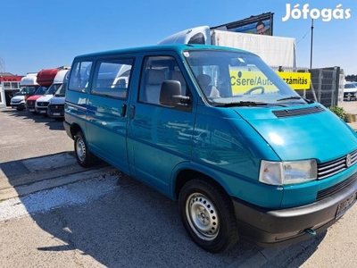 Volkswagen Transporter Caravelle 1.9 (8 személy...