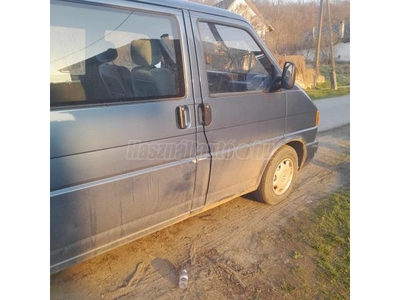 VOLKSWAGEN TRANSPORTER T4 Caravelle 2.0 (7 személyes ) 70C 2C2 7