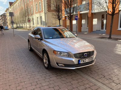 VOLVO S80 2.4 D [D5] AWD Summum Geartronic