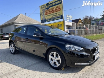 Volvo V40 2.0 [T3] Kinetic / Tempomat / Ülésfűt...