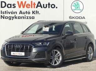 Audi Q7
S line 50 TDI quattro tiptronic