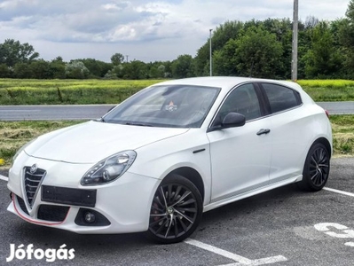 ALFA Romeo Giulietta 1.4 TB Distinctive EU6 Qv-...