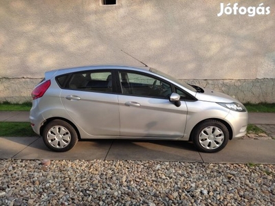 Ford Fiesta 1.4 TDCi Color 1. tulaj / Magyarors...