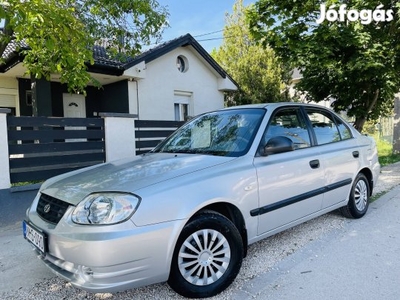 Hyundai Accent 1.3 LS jéghideg klíma 2db gyári kulcs