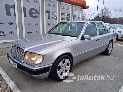 MERCEDES-BENZ E-osztály