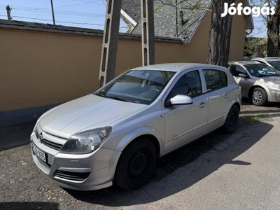 Opel Astra H 1.6 Enjoy