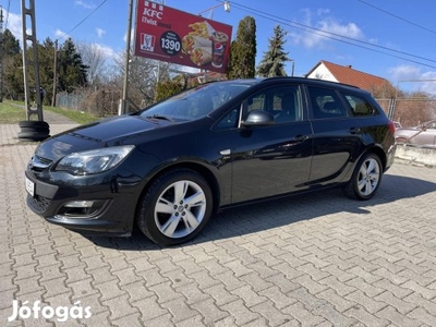 Opel Astra J Sports Tourer 1.6 Active /Navi / Ü...