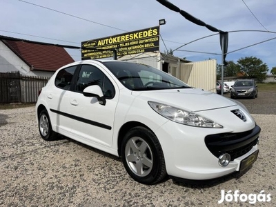 Peugeot 207 1.4 16V Urban Klíma / Tolatóradar /...