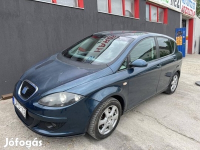 SEAT Toledo 2.0 PD TDI 16V Stylance DSG Alkalmi...