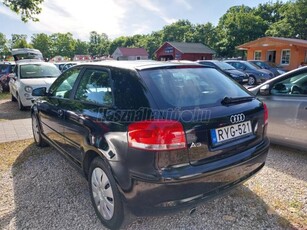 AUDI A3 1.6 Attraction