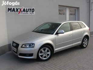 AUDI A3 1.6 TDI Ambiente DPF Xenon+Tolatóradar+...