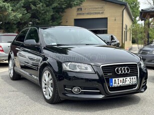 AUDI A3 2.0 TDI Ambiente quattro DPF Összkerék hajtás/BI-XENON/Sportülés/Ülésfűtés